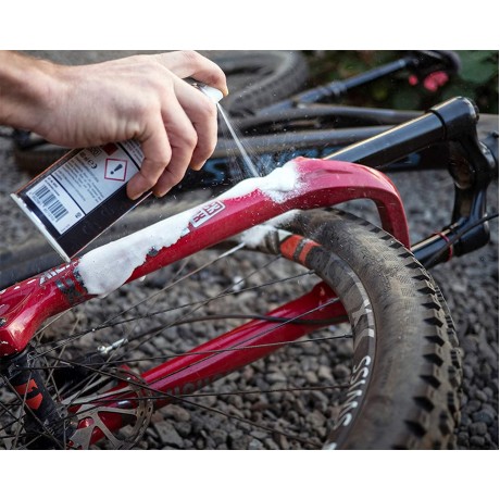 Kit pentru curatarea bicicletei Foliatec Dirt Eraser spray si laveta microfibra